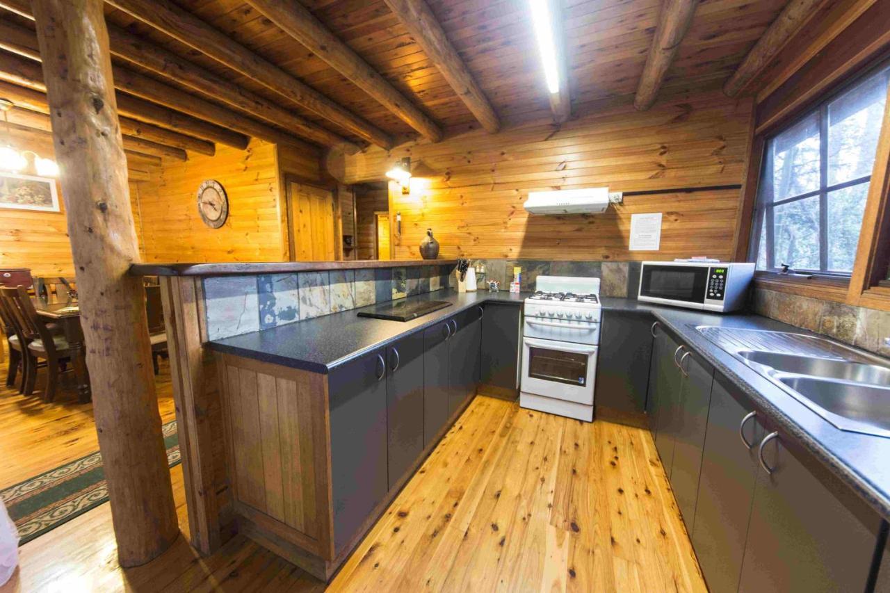 Springbrook Mountain Chalets Экстерьер фото